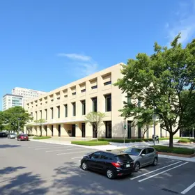 Prefeitura de Suzano revitaliza vagas especiais para idosos e deficientes